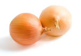 33329911-yellow_onions